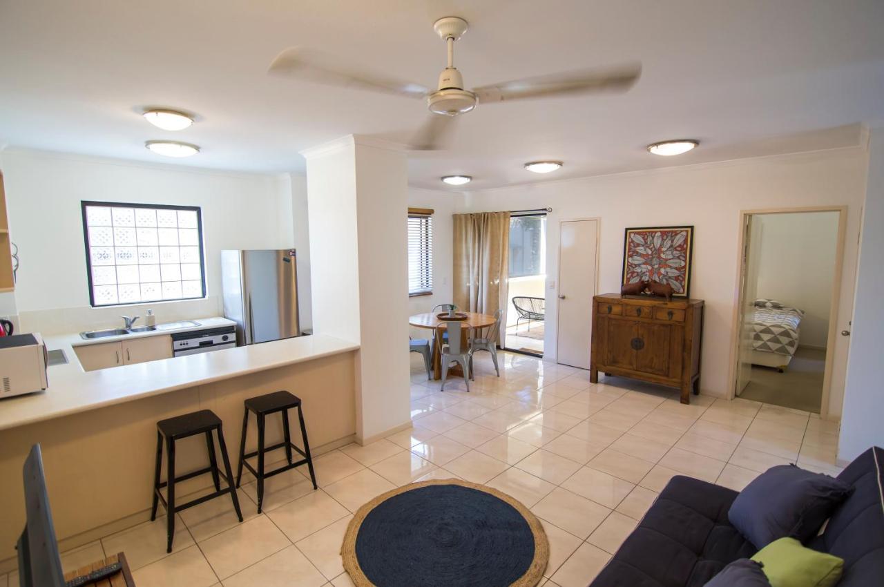 Minnie St 2 Bedroom / 2 Bathroom Cairns