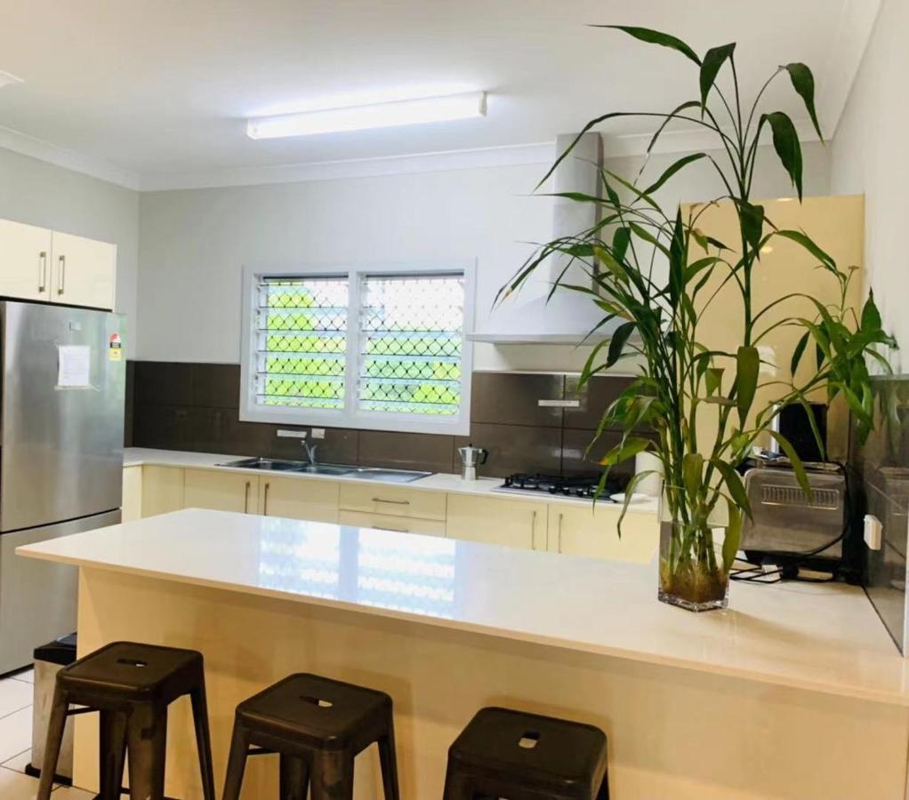 Guest house Martyn St House Cairns