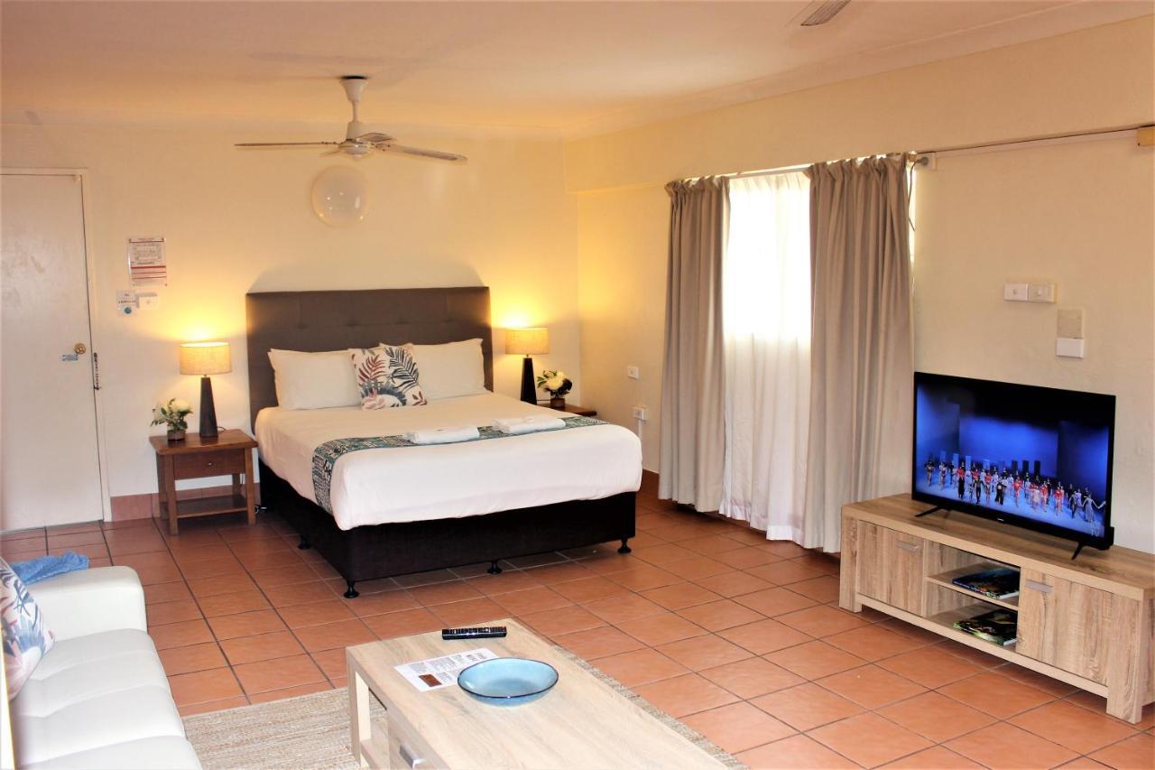 Lake Central Cairns Hotel Cairns