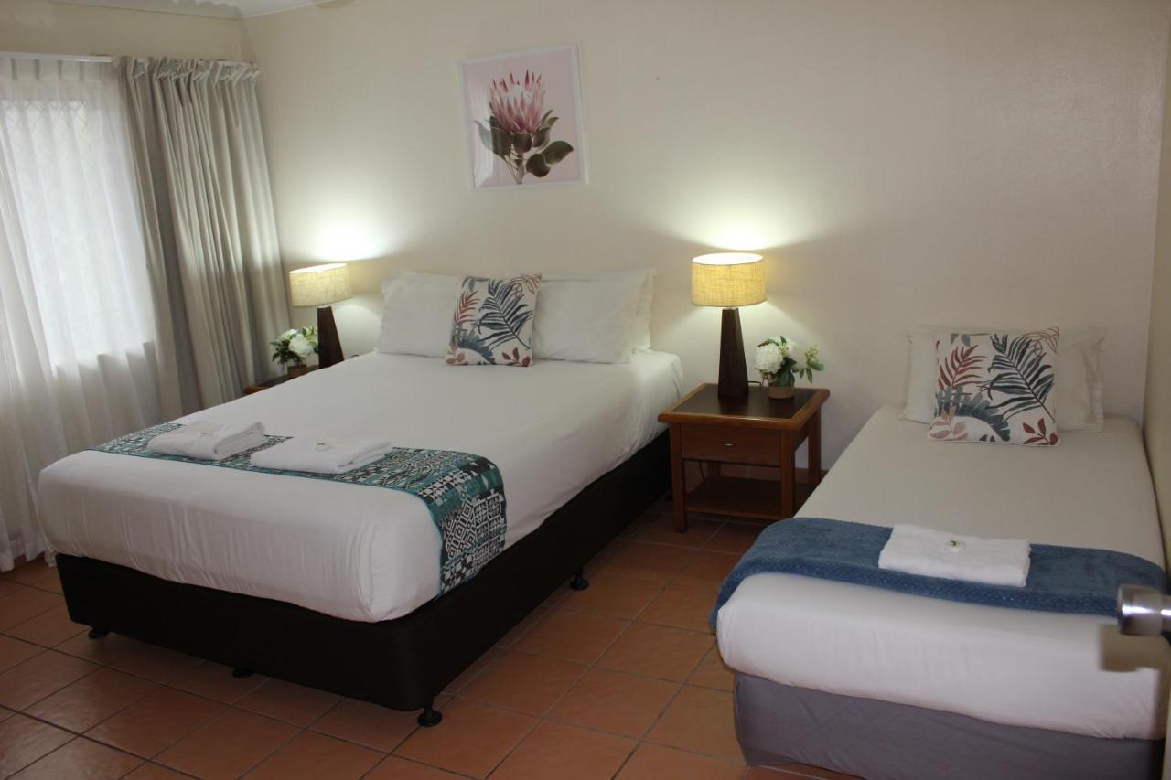 Hotel Lake Central Cairns