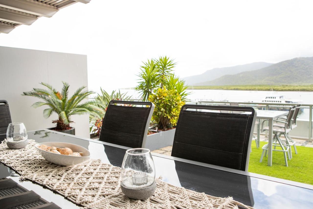 Waterfront Luxury At Harbourlights Apartment Cairns