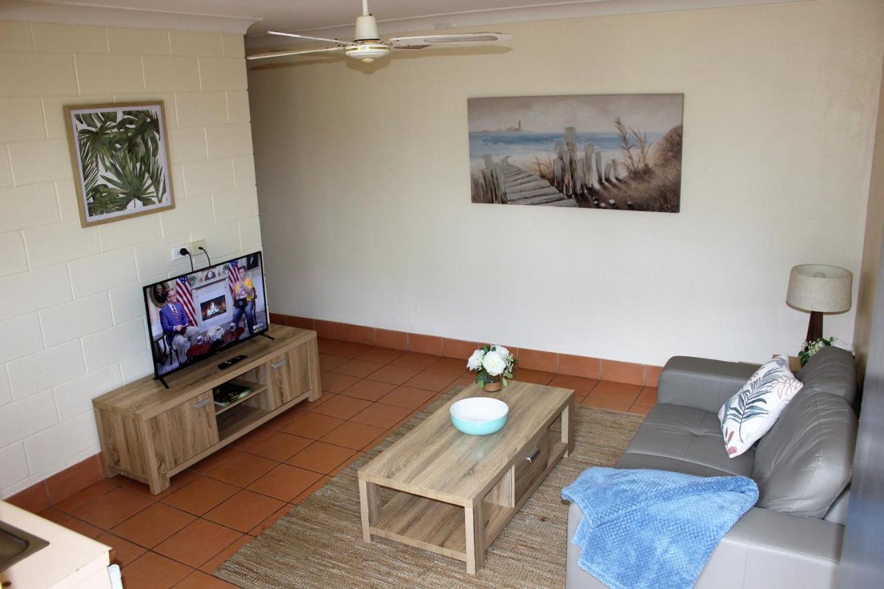 Lake Central Cairns Hotel