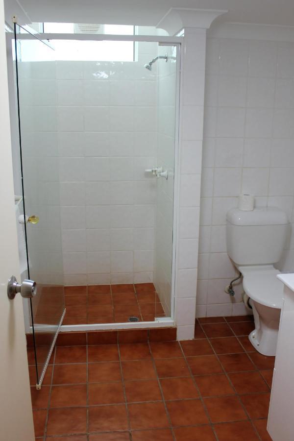 Lake Central Cairns Hotel 3*
