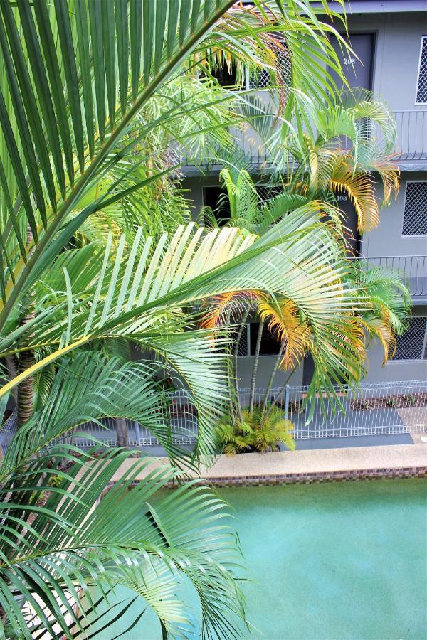Lake Central Cairns Hotel
