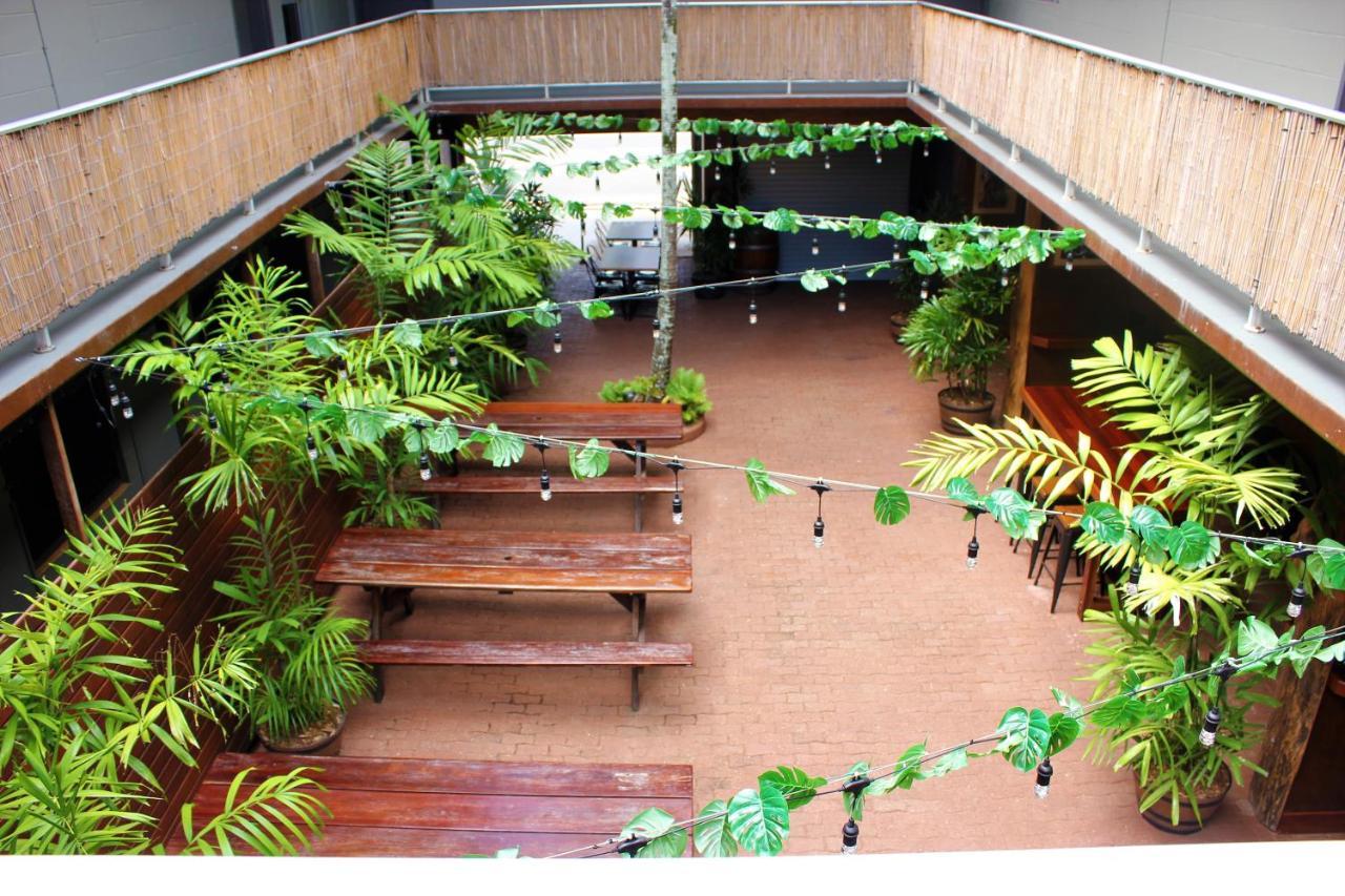 Lake Central Cairns Hotel