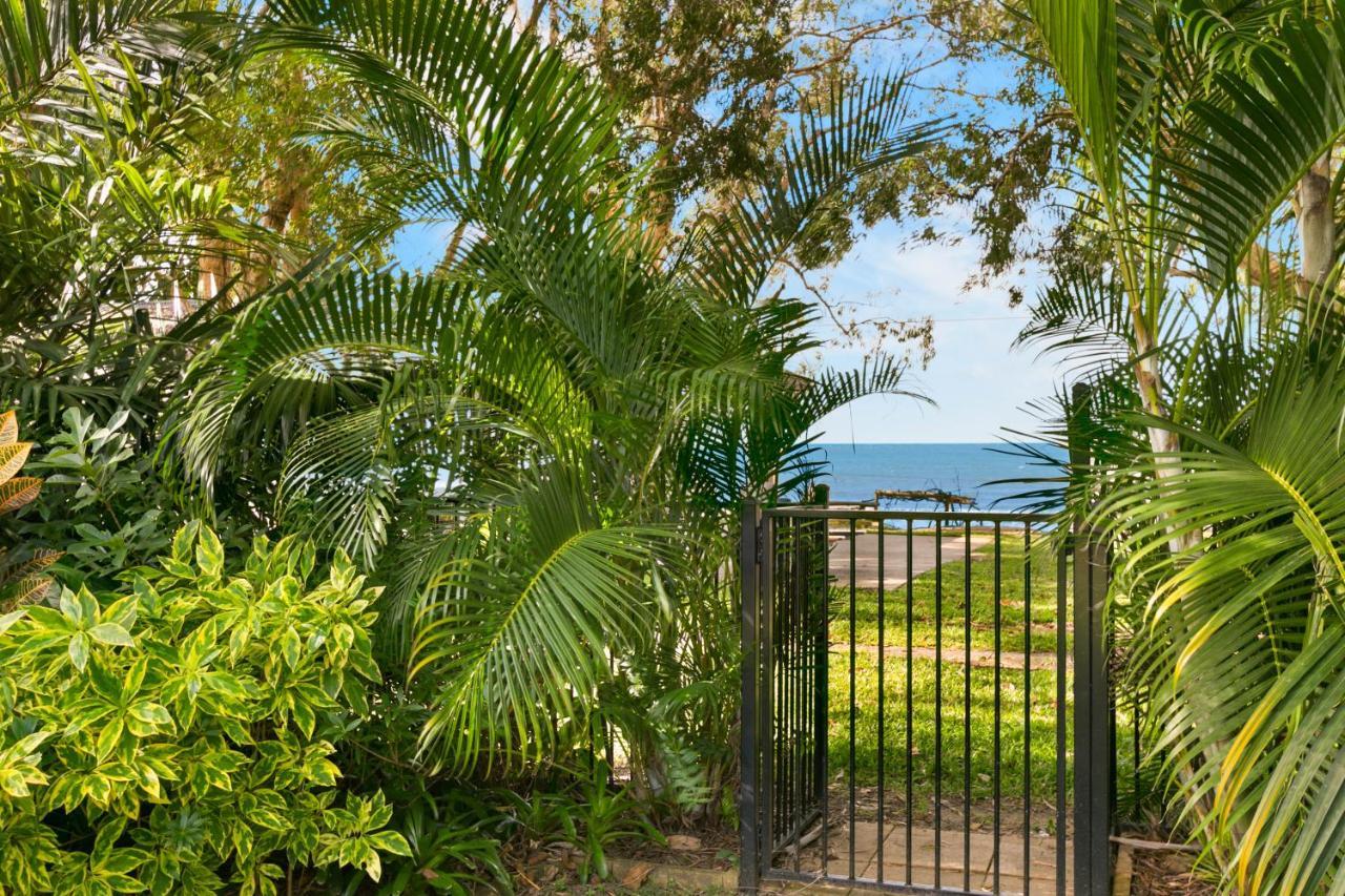 Holiday home Belle Escapes Absolute Beachfront Luxury Kewarra Cairns