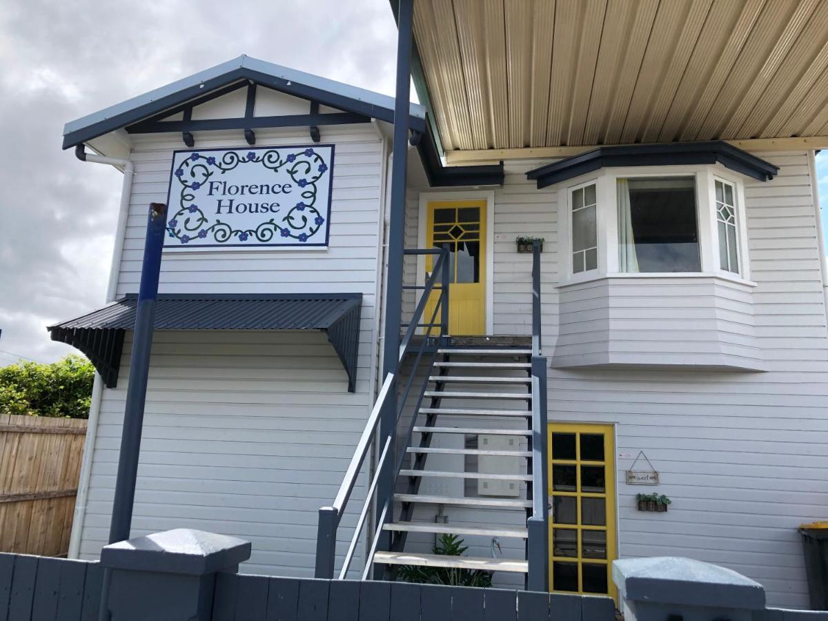Florence House Guest house *