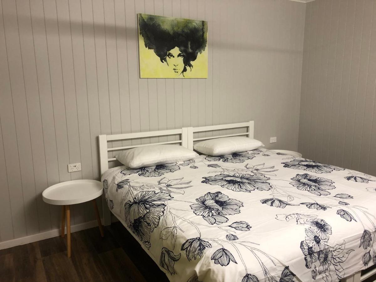 Florence House Guest house *