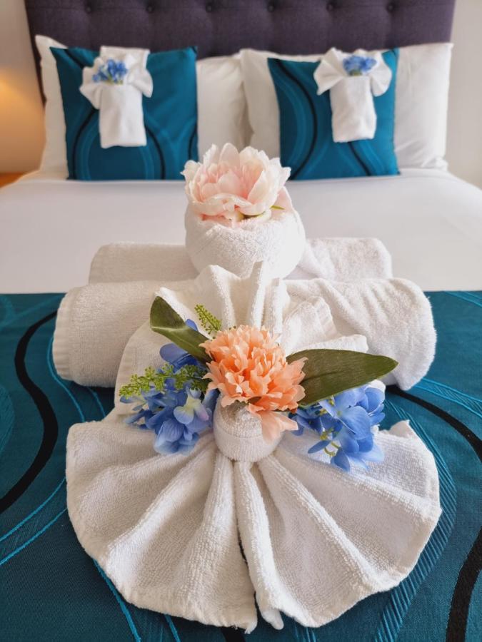 Luxury Waterfront Cairns