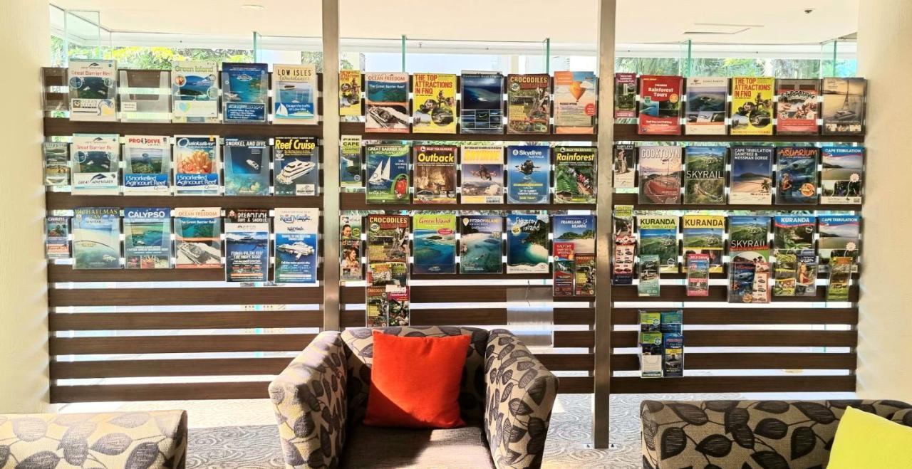 Luxury Waterfront Apartment Cairns