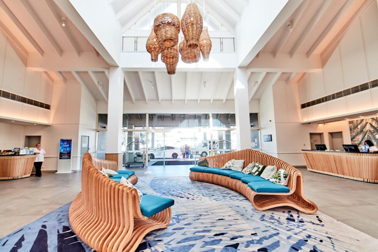 Hotel Novotel Oasis 4*
