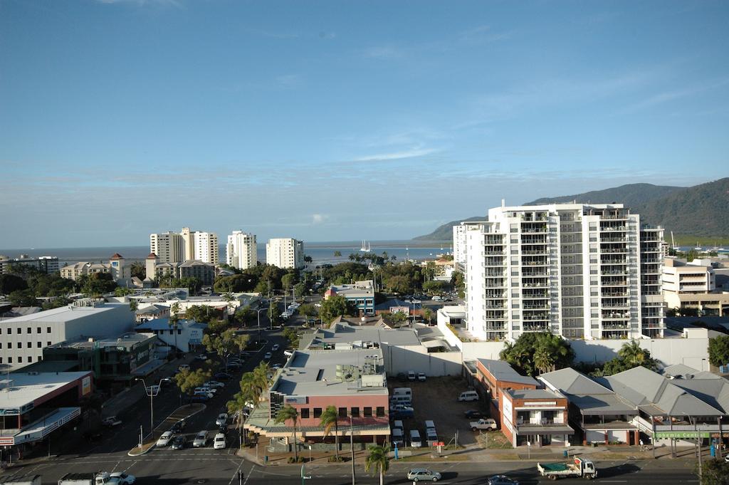 Plaza Official Cairns