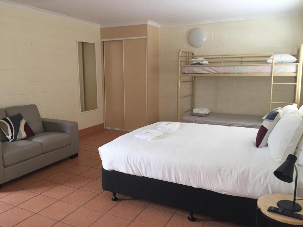 Lake Central Cairns Hotel Cairns