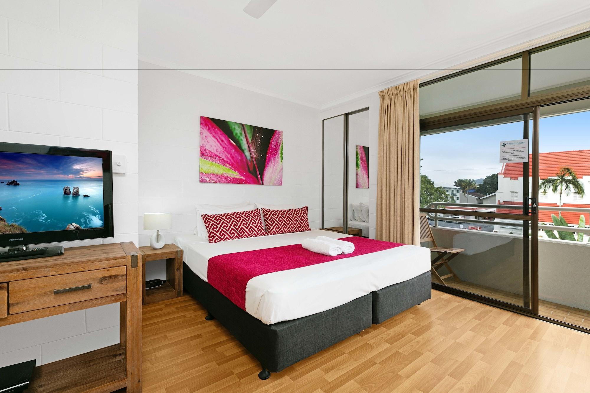 Cascade Gardens 4*