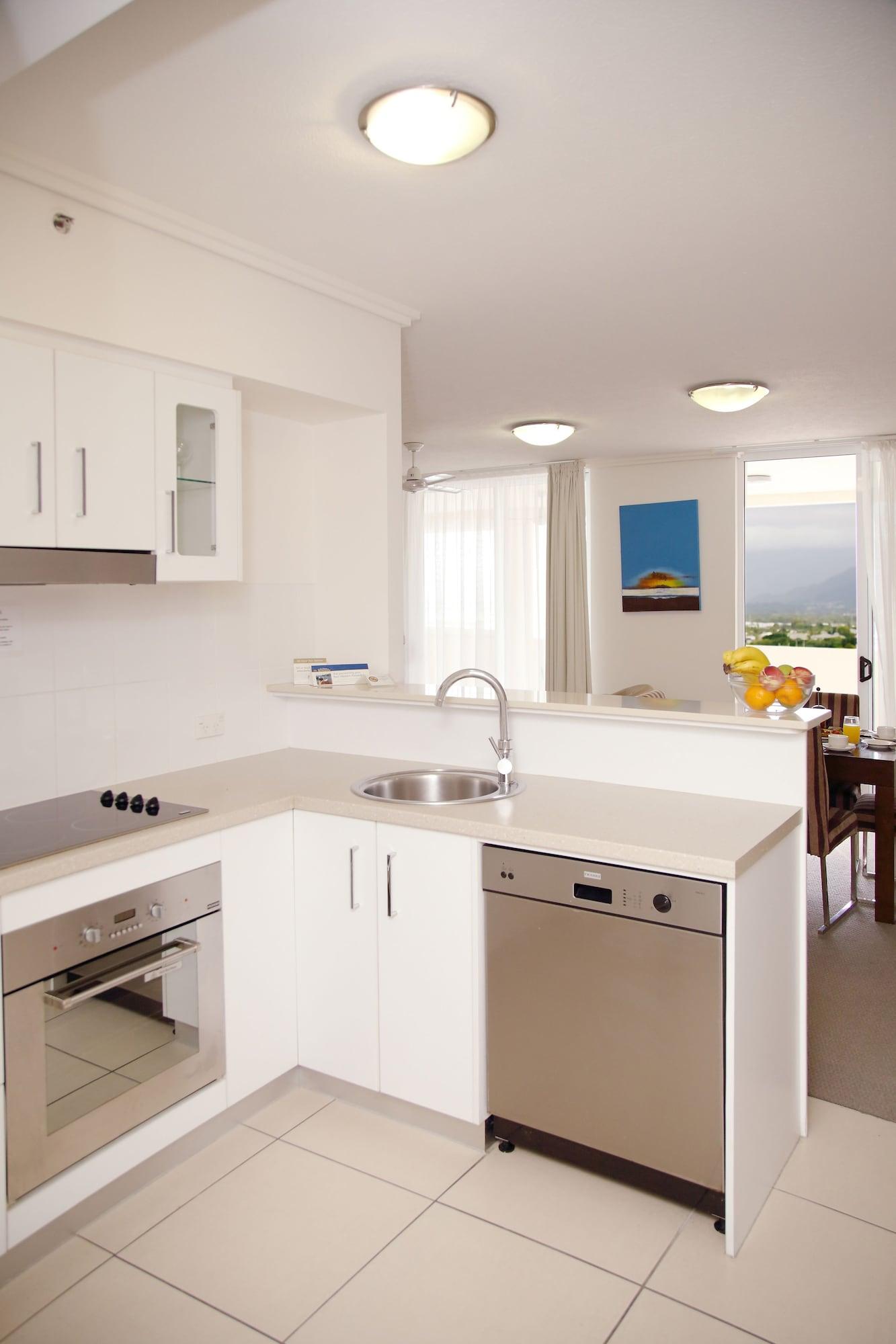 Plaza Official Aparthotel