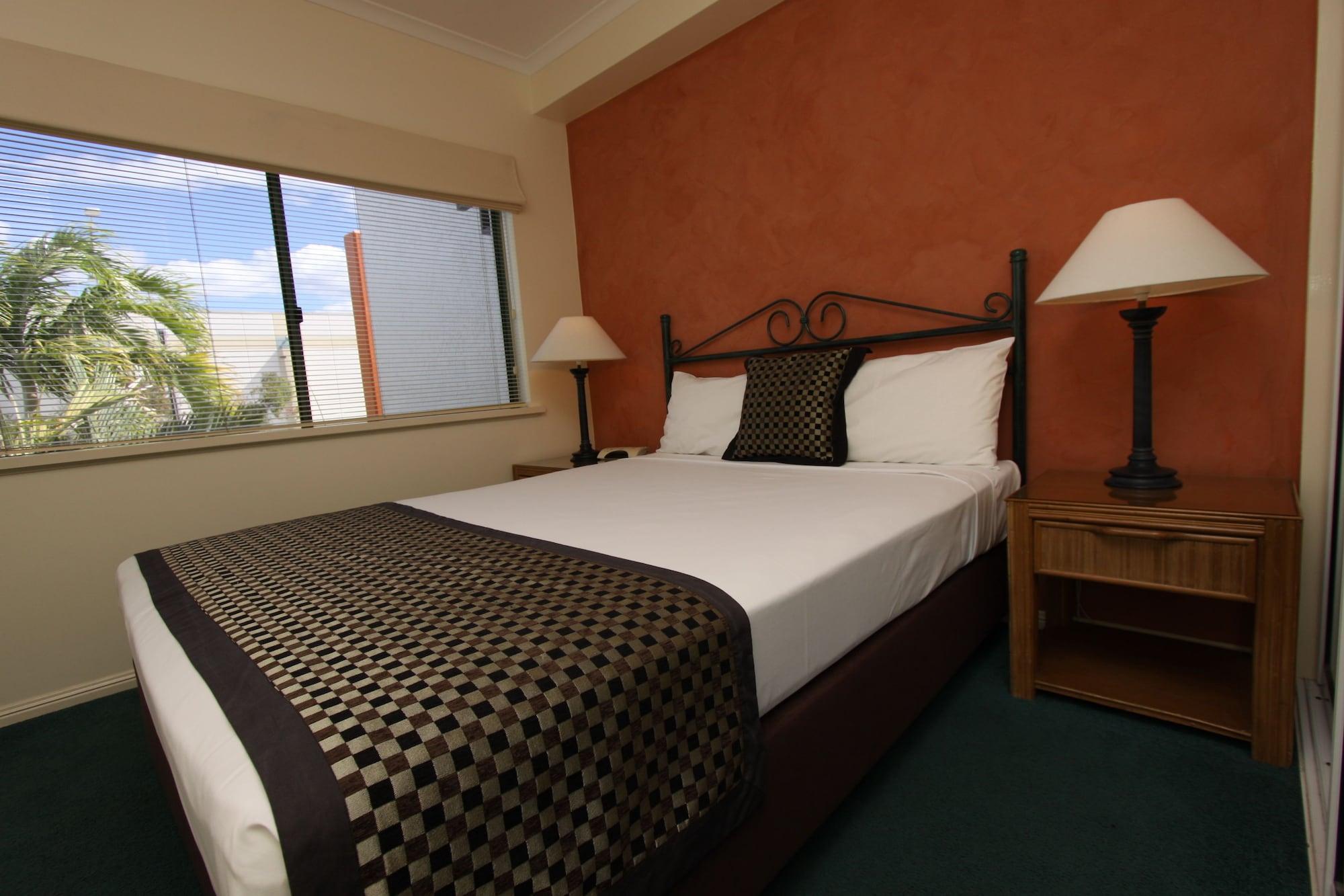 Mid Luxury Aparthotel 4*