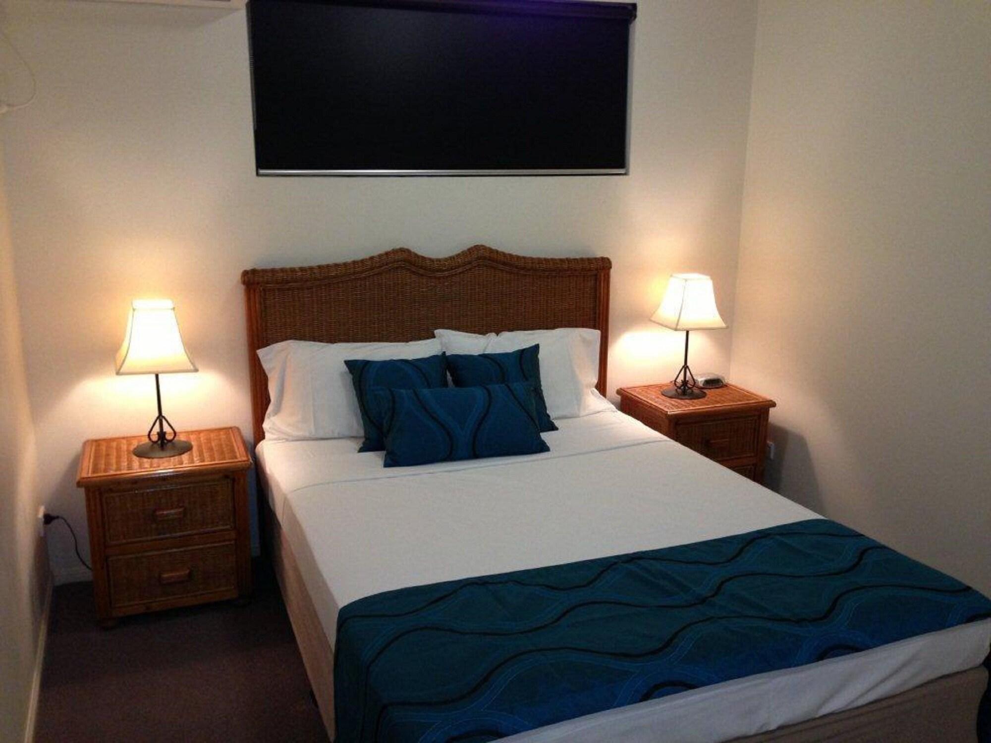 Plaza Aparthotel