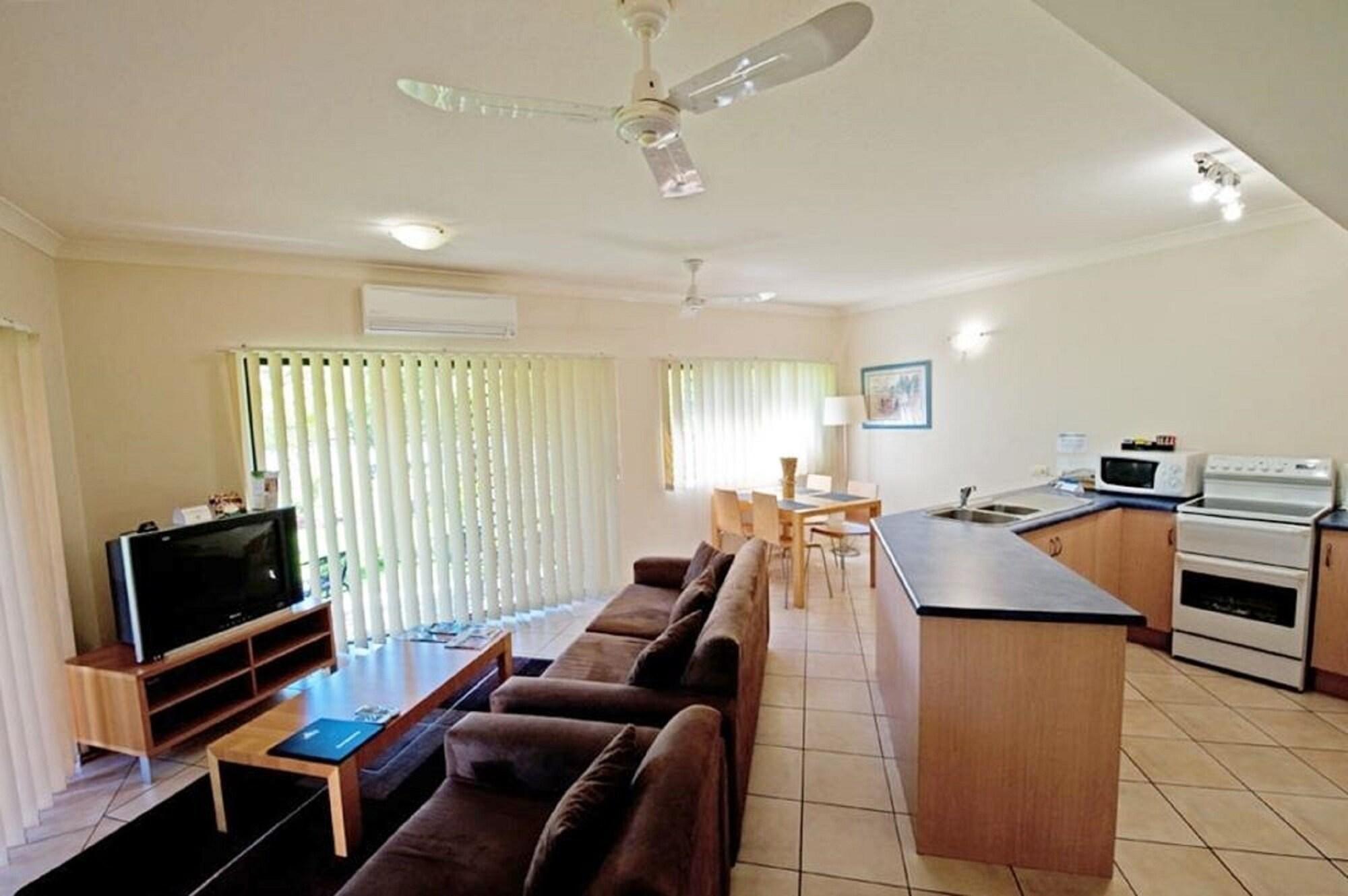 Plaza 4* Cairns