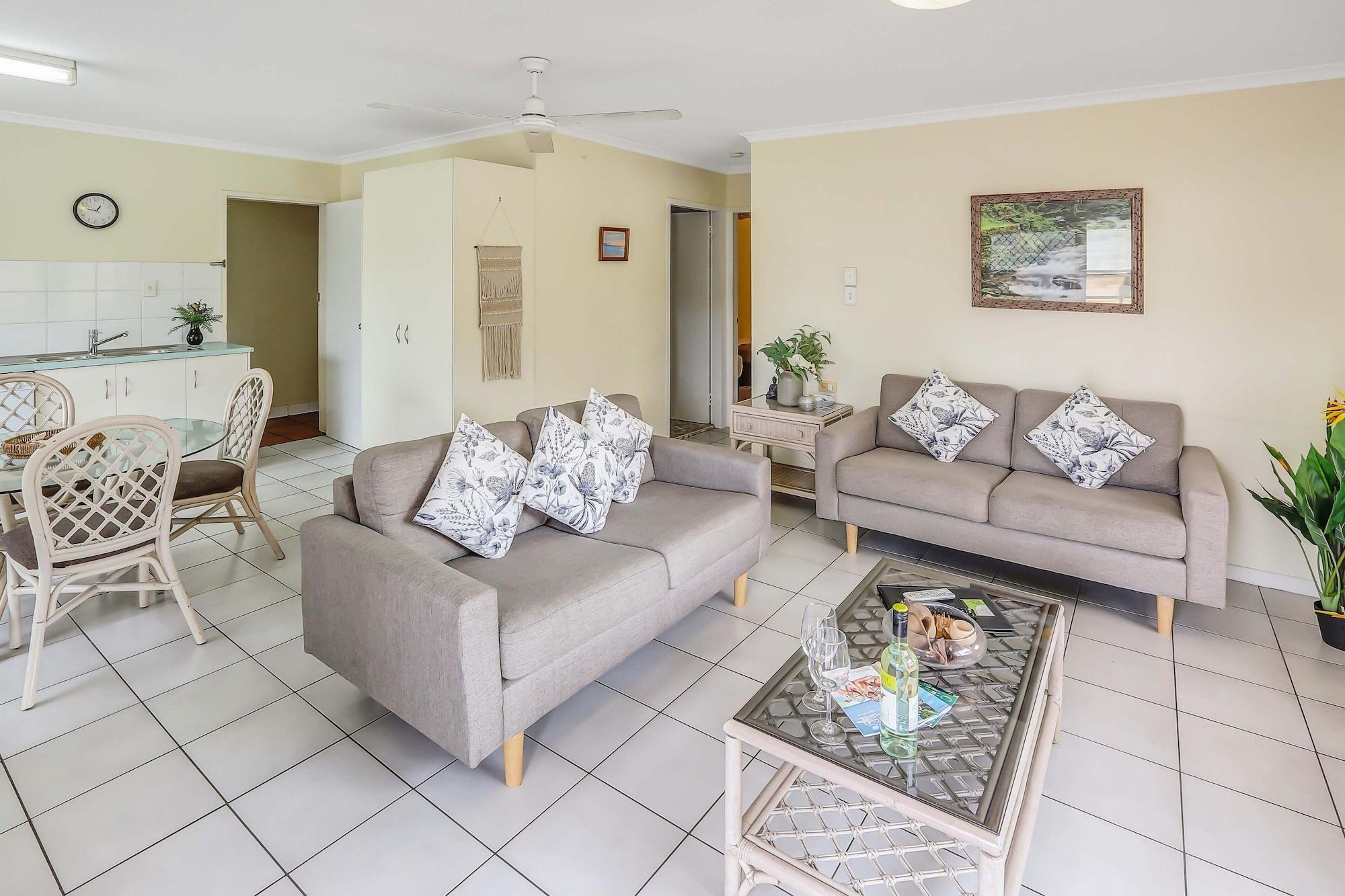 Koala Court Aparthotel 4*