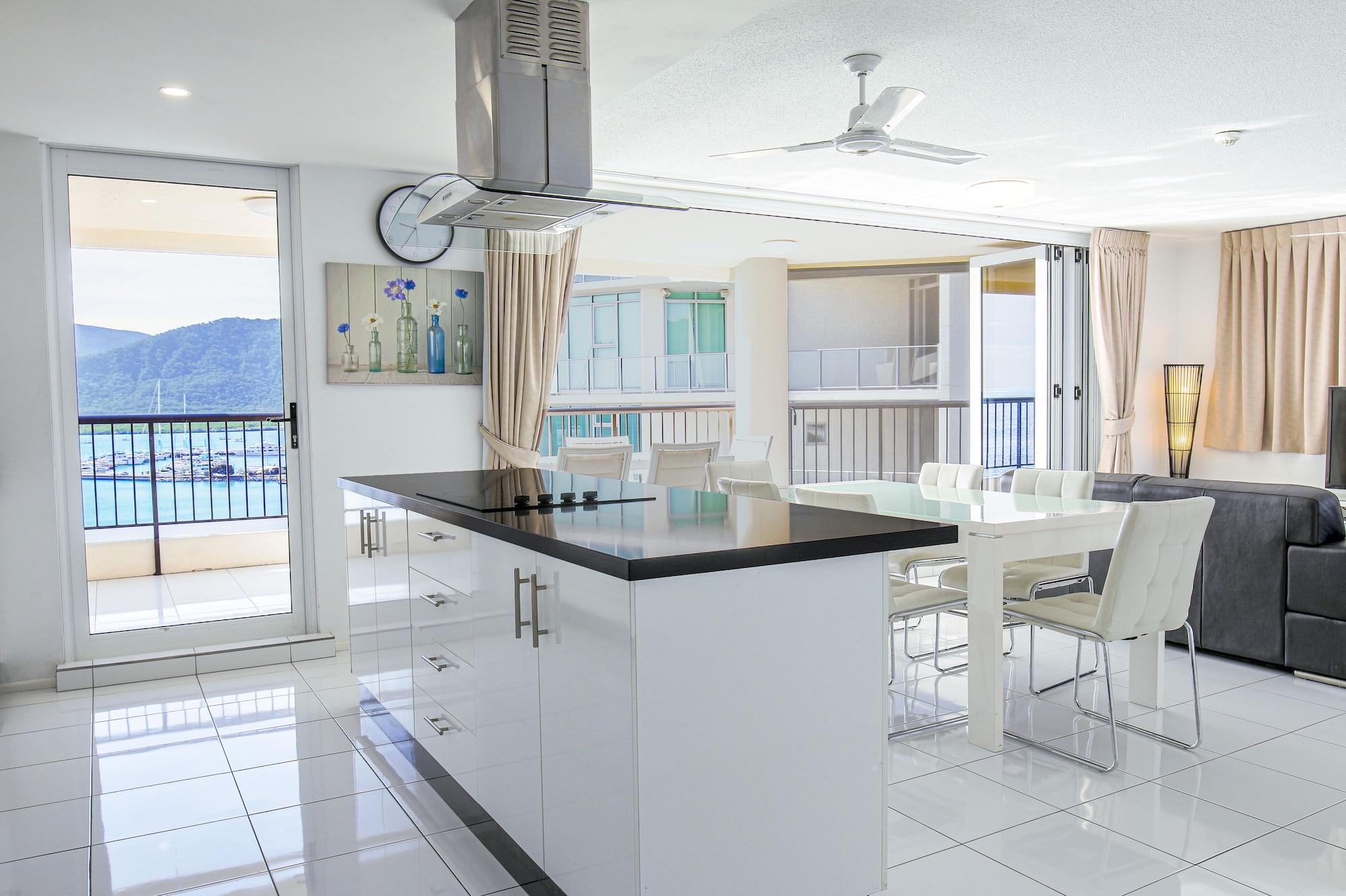 Aquarius Aparthotel Cairns