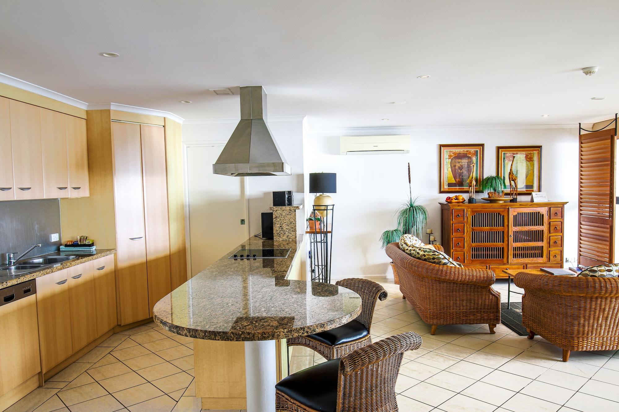 Aquarius 5* Cairns