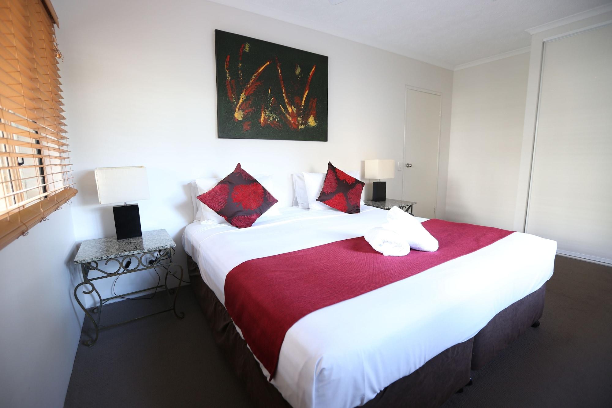 Aparthotel Cairns Beach Resort 4*