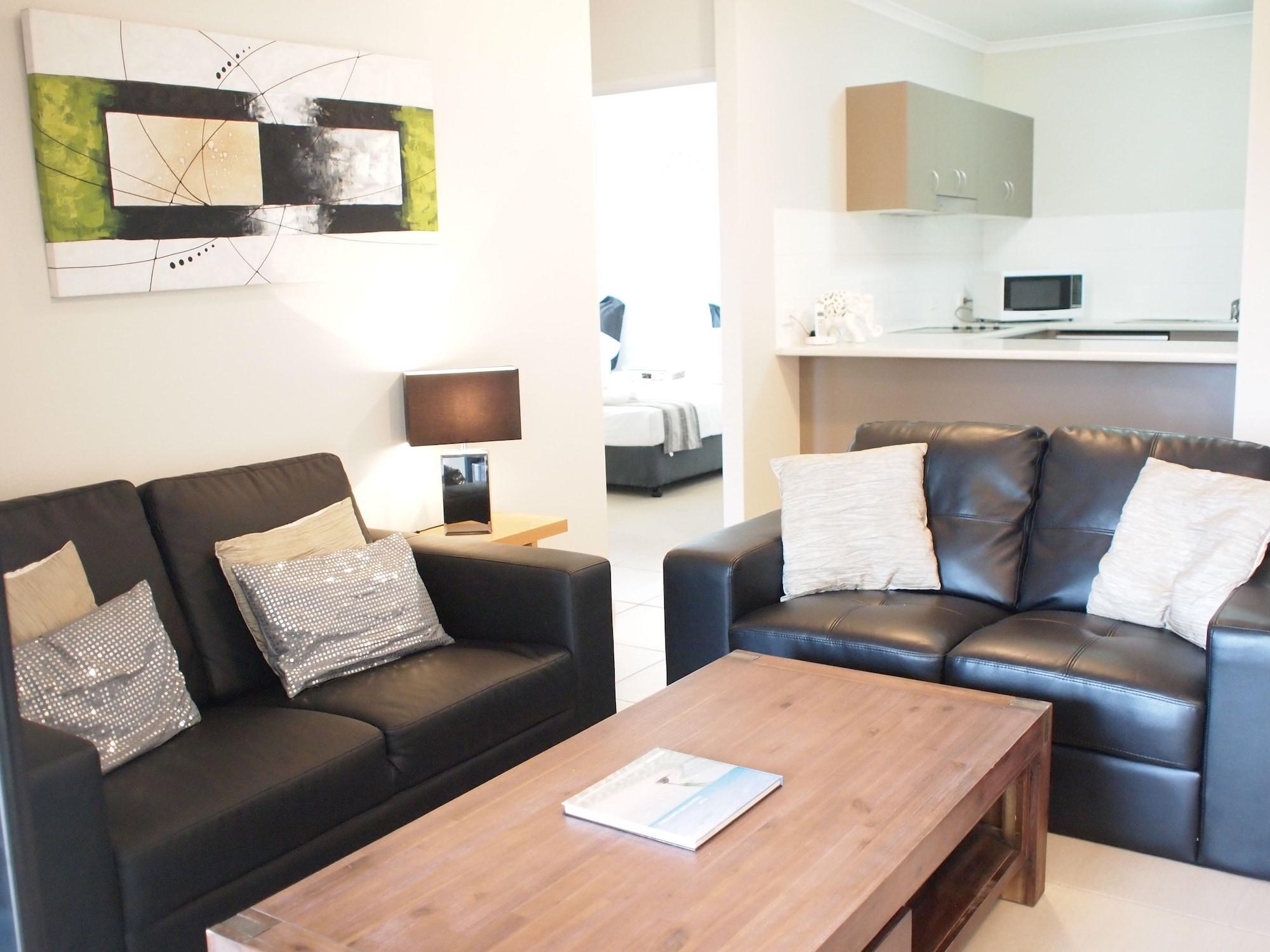 Edge Aparthotel 4*