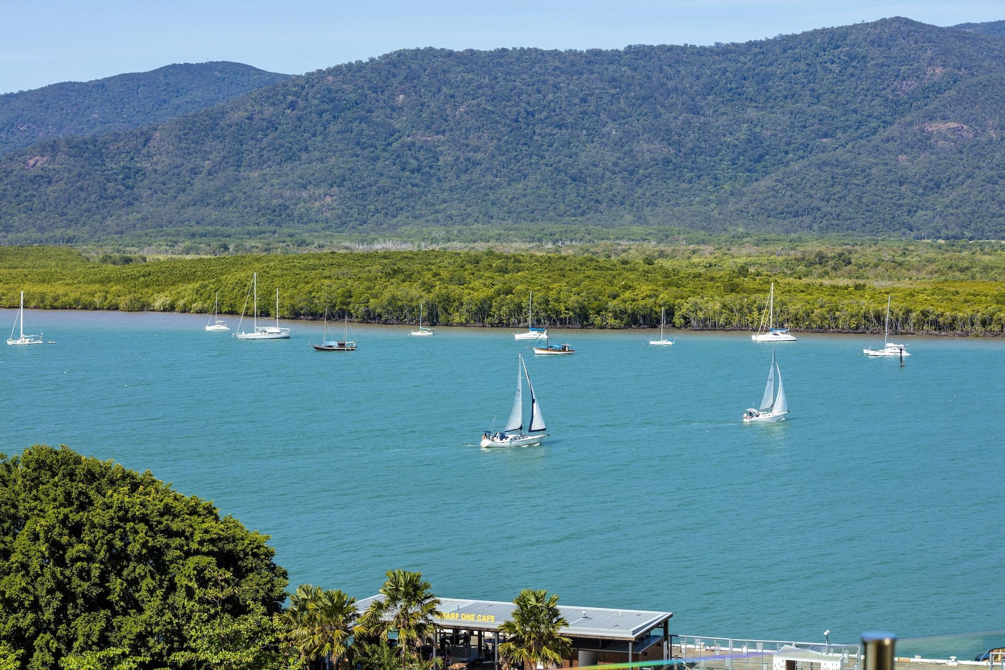 Jack And Newell Aparthotel Cairns