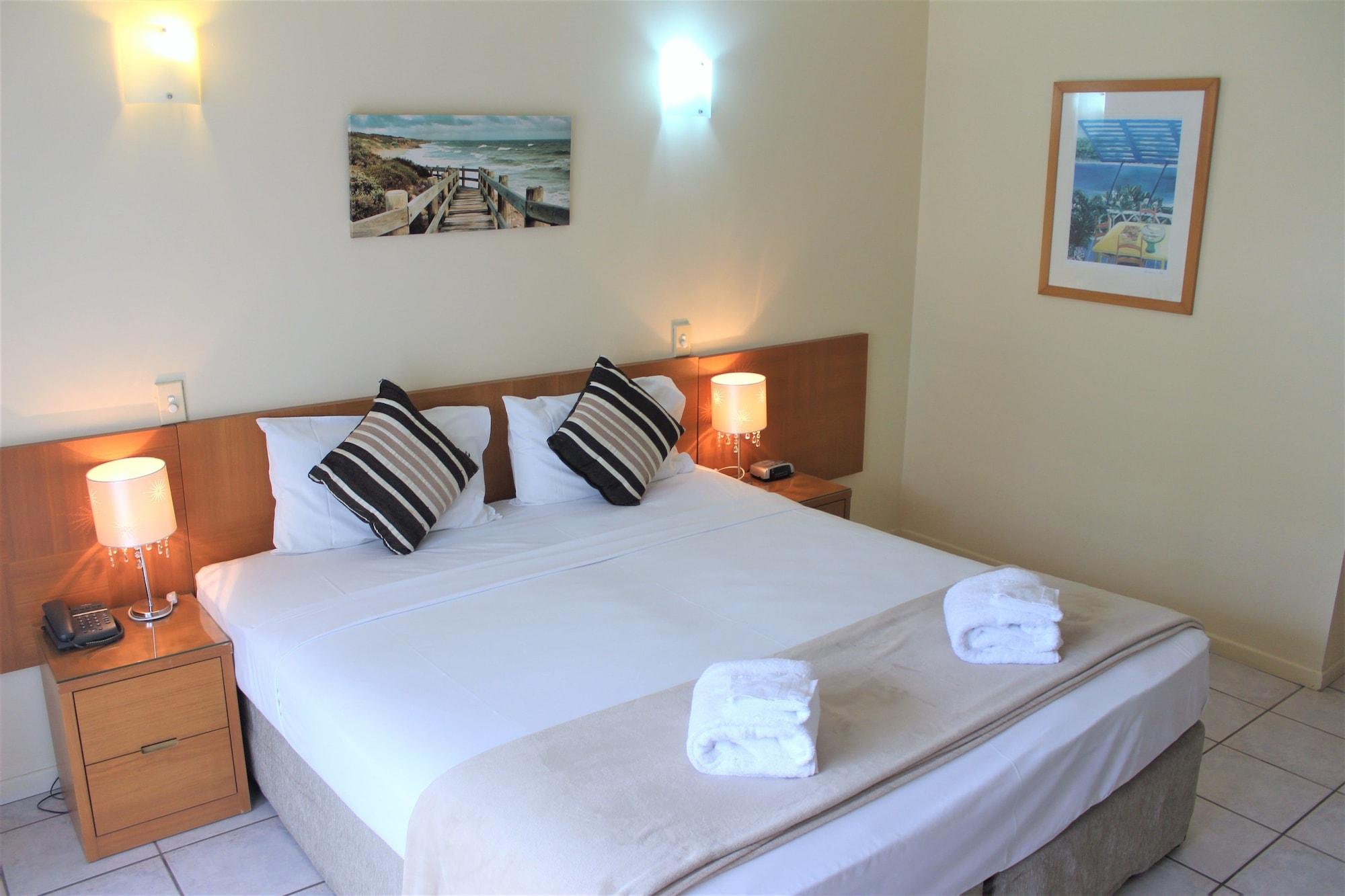 Crystal Garden & Restaurant Hotel