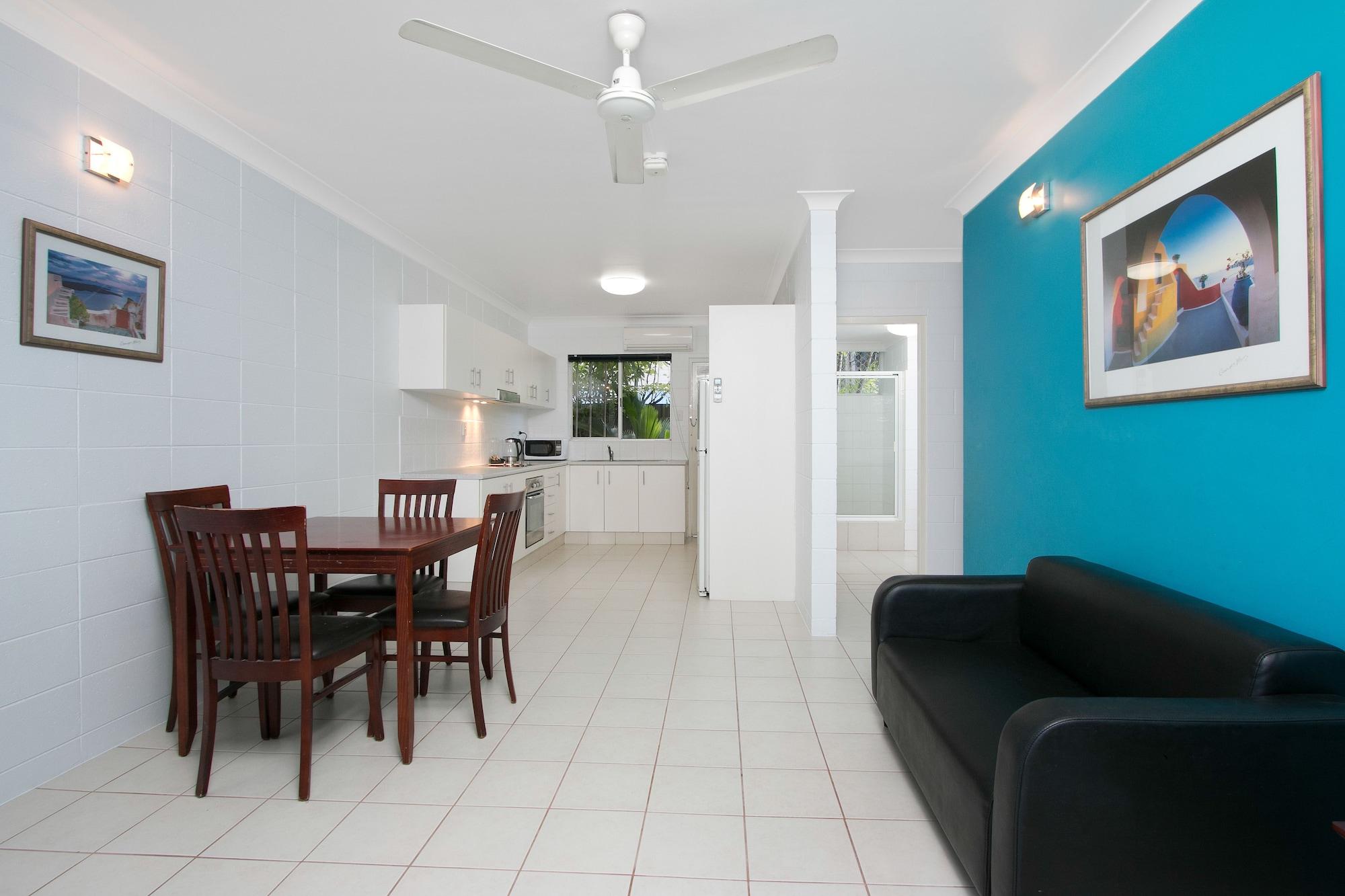 Palms 4*