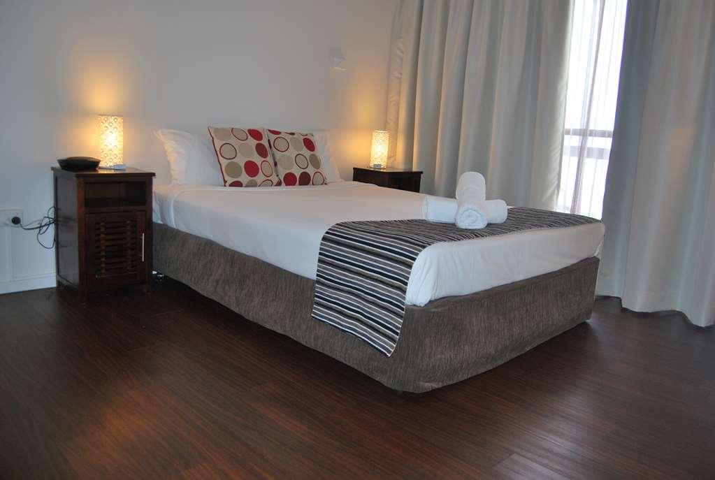 Khách sạn Plaza 3*