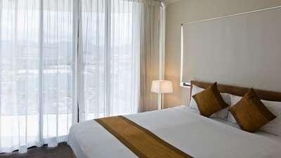 Park Regis Quays 4*