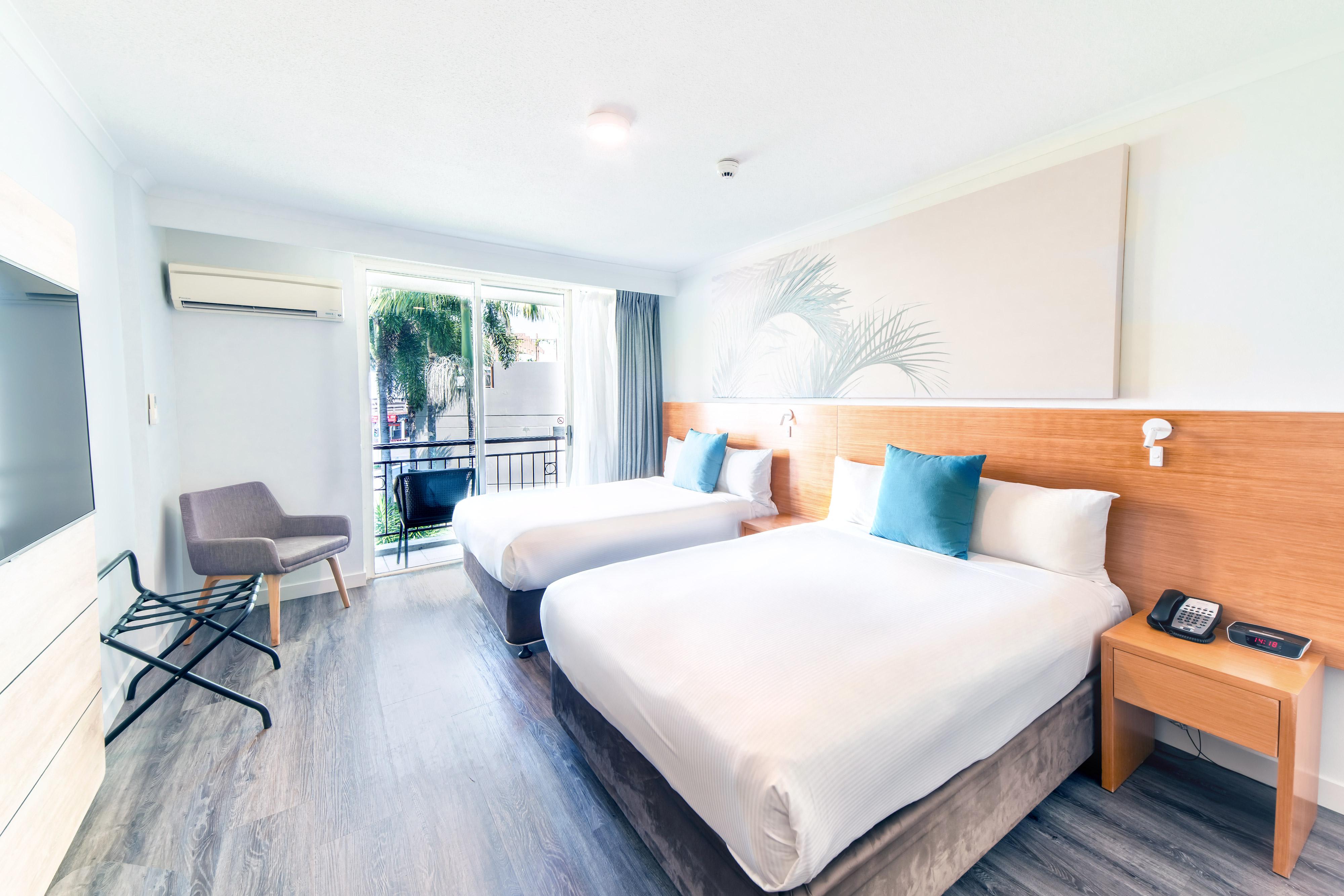 Novotel Oasis 4*