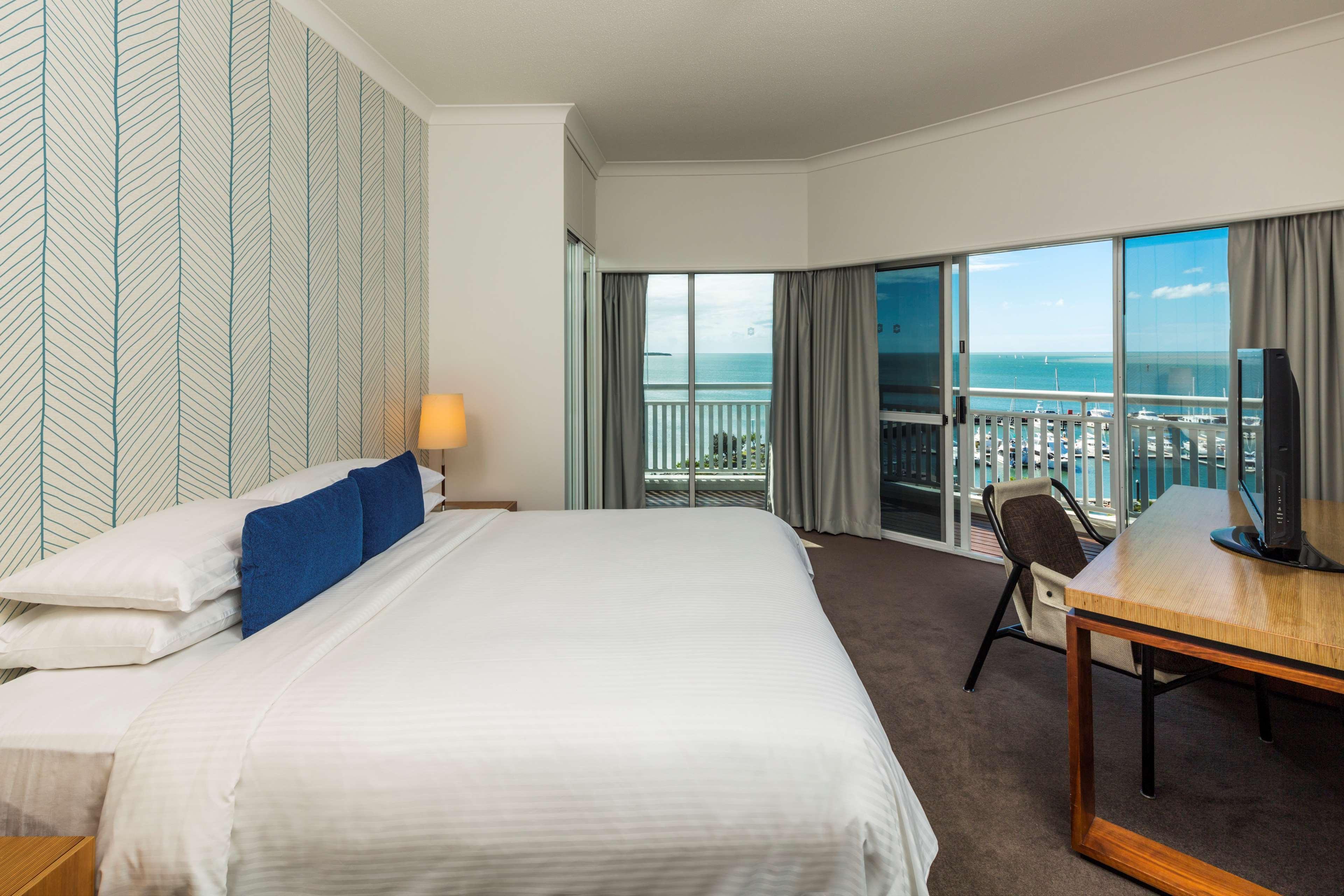 Hotel Shangri-la The Marina, Cairns