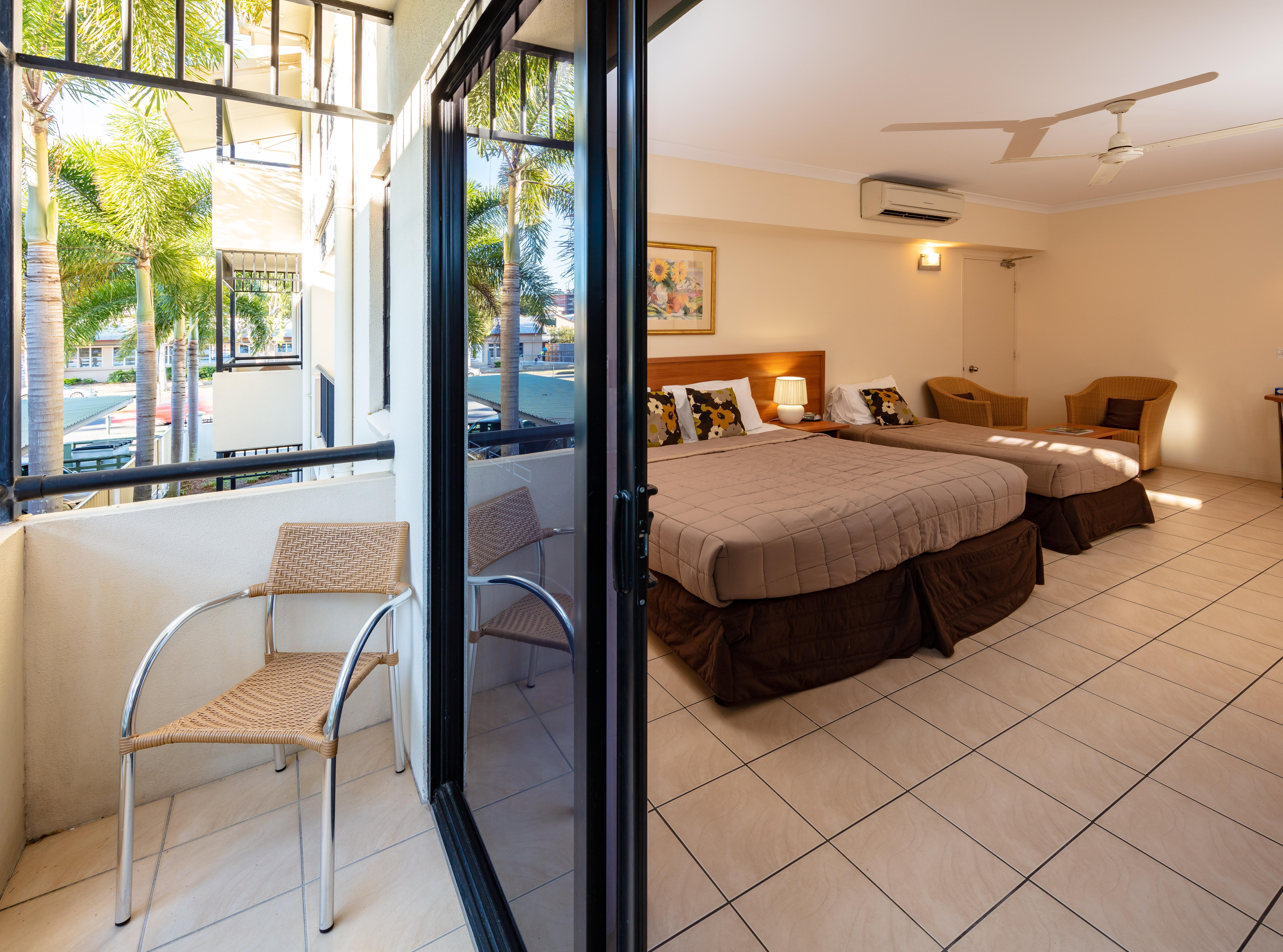 Queens Court Cairns