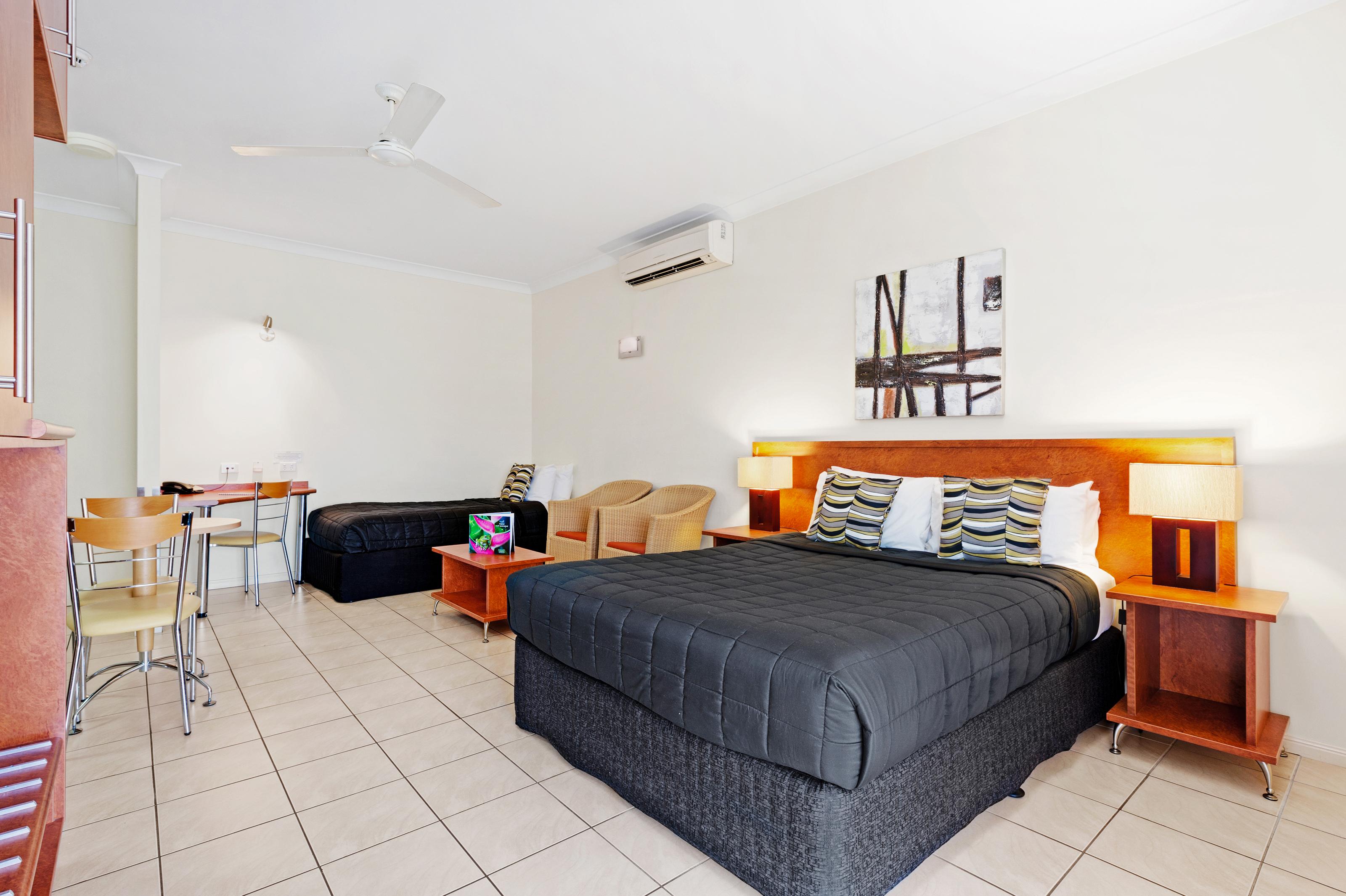 Motel Queens Court Cairns