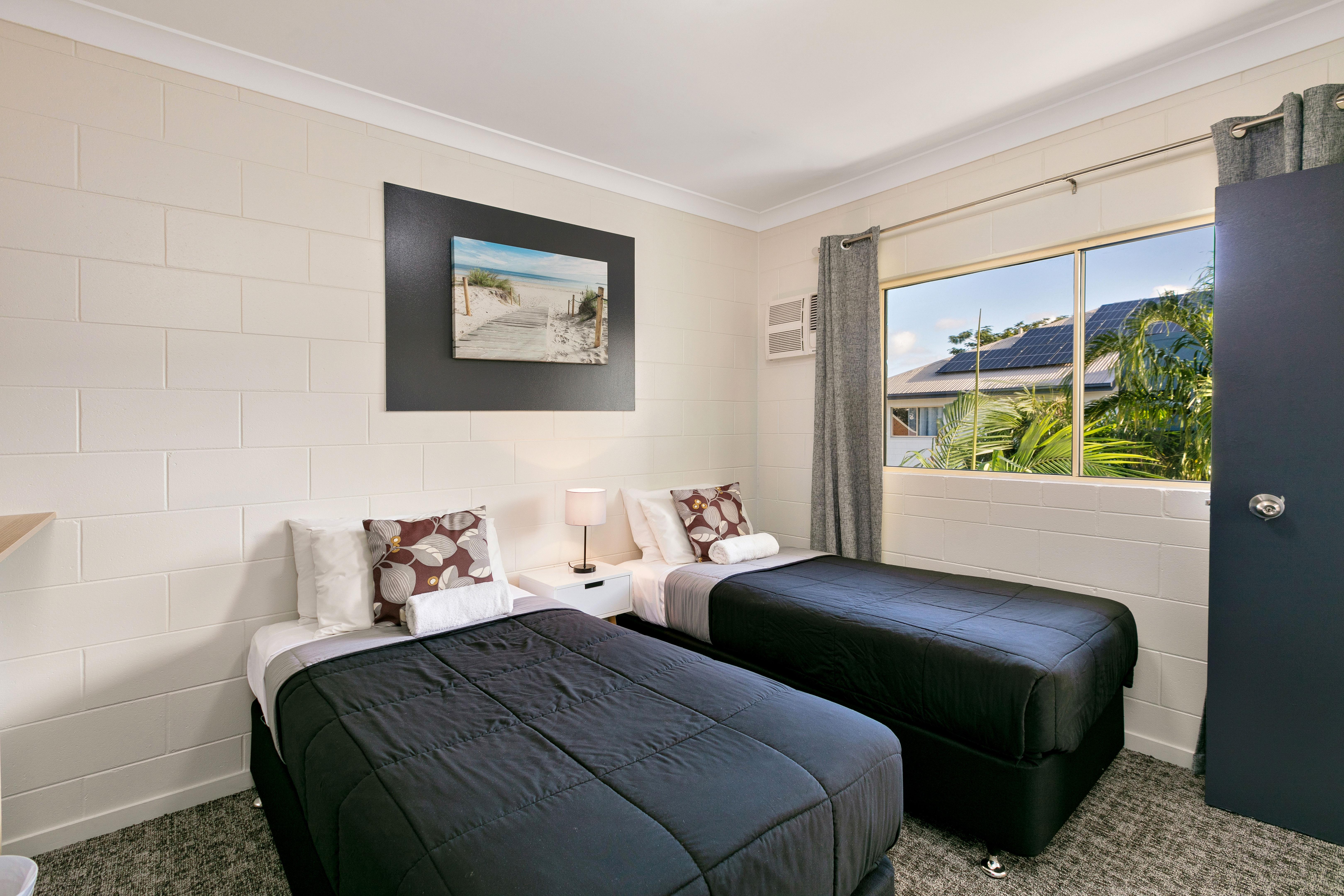 Queens Court Cairns