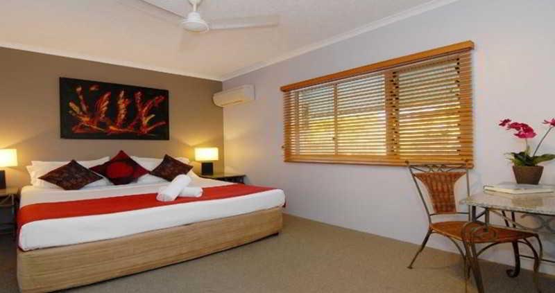 Cairns Beach Resort 4*