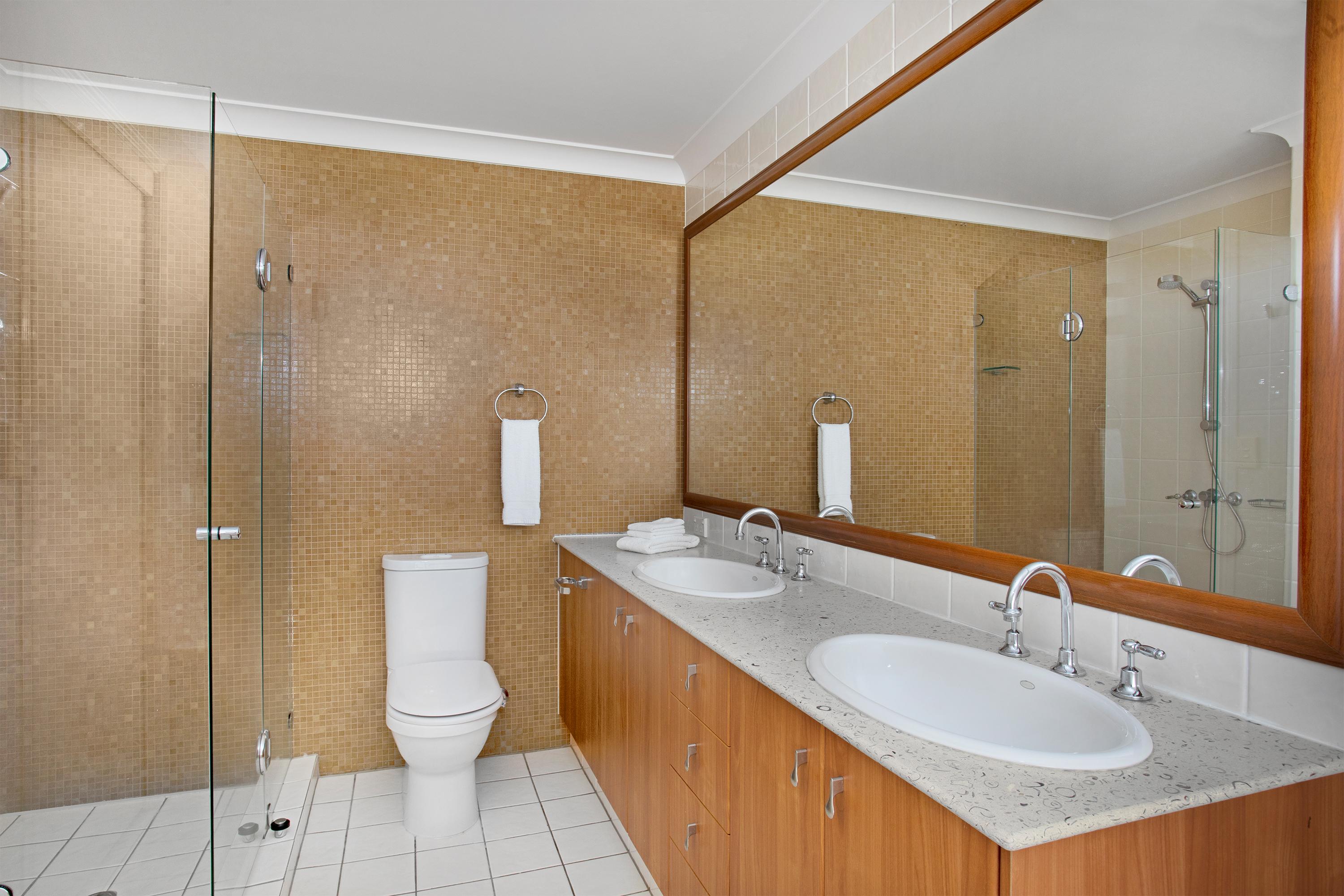 Mantra Esplanade 4*