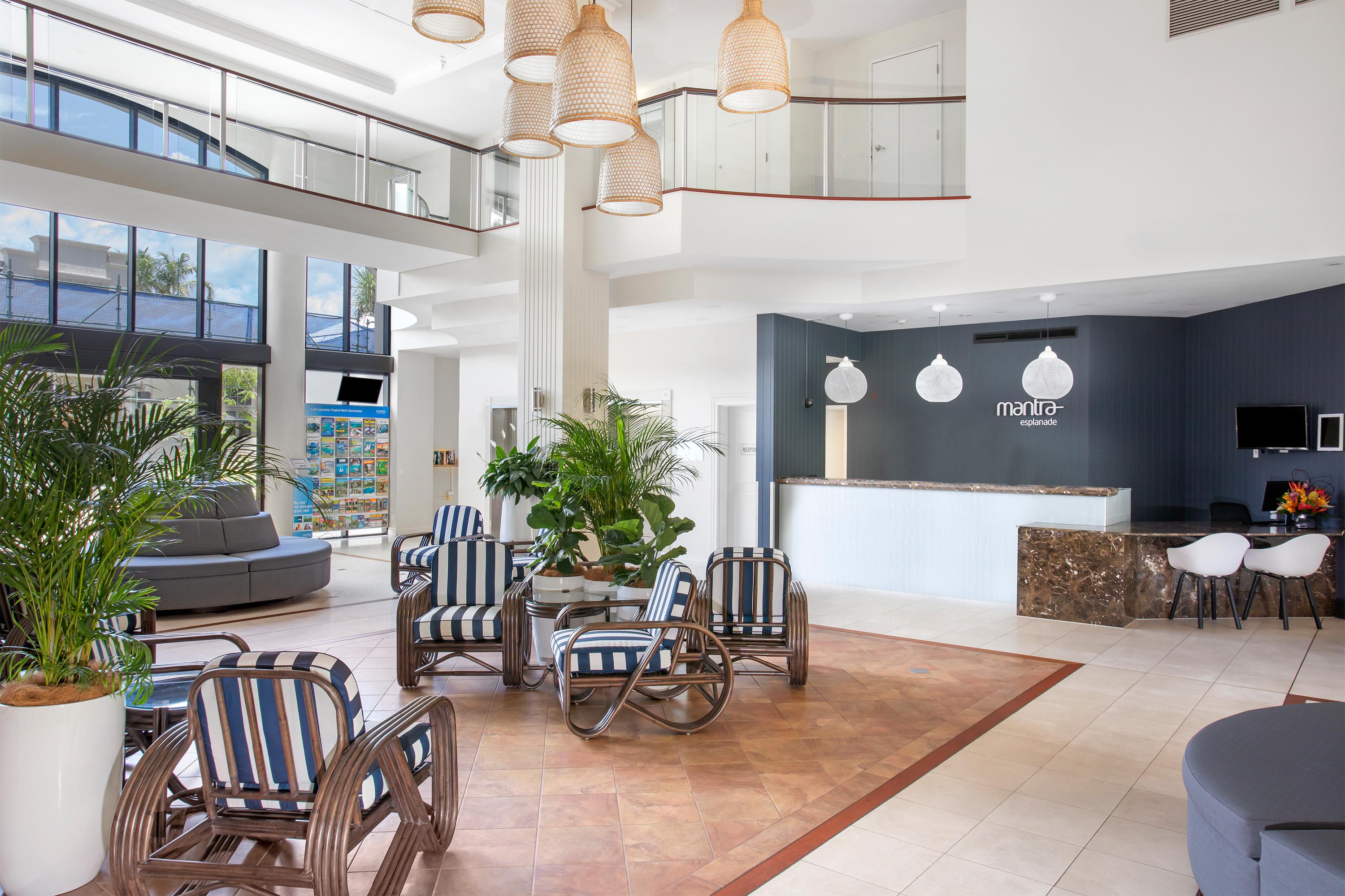 Hotel Mantra Esplanade Cairns