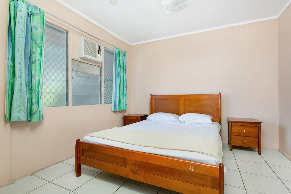 Tropiq 3* Cairns