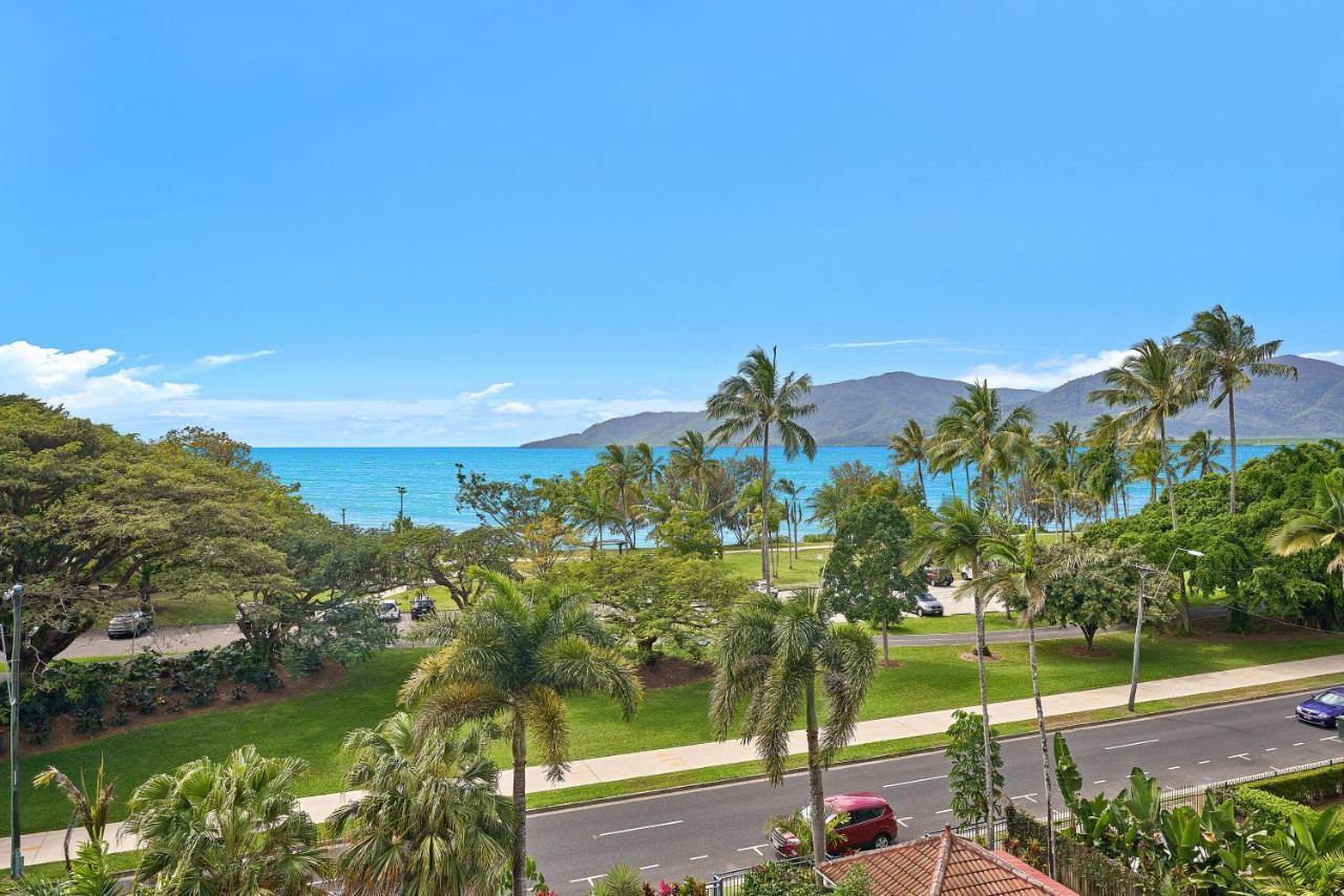 North Cove Waterfront Aparthotel 4*