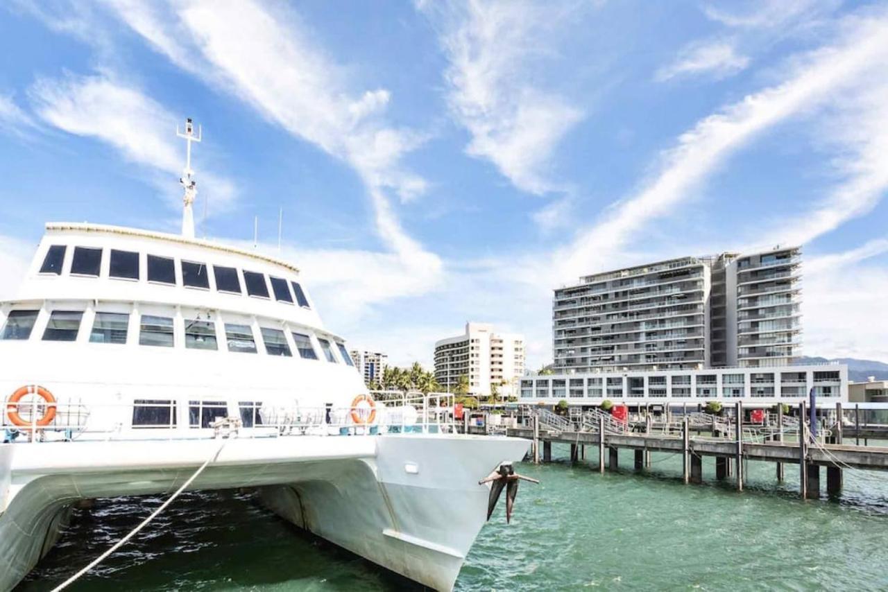 Ground Floor Easy Unit Close To 4 Cairns