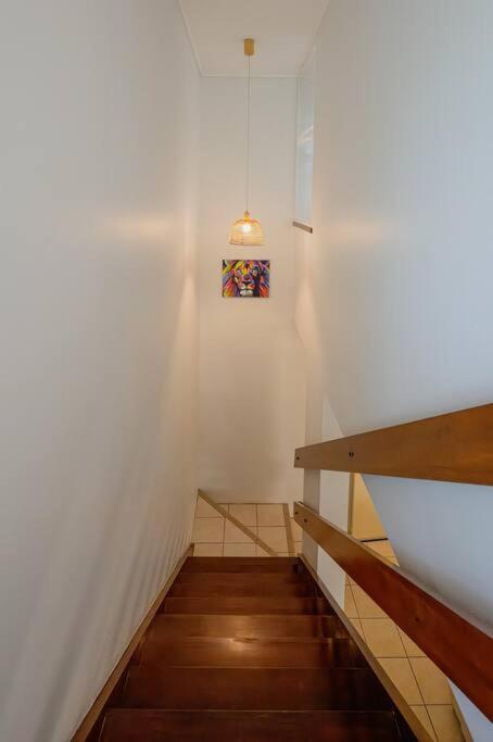 Entertainer On Martyn Apartment