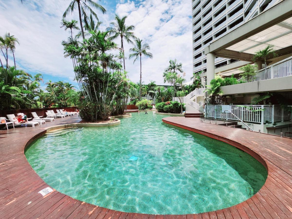 Luxury Waterfront Apartment