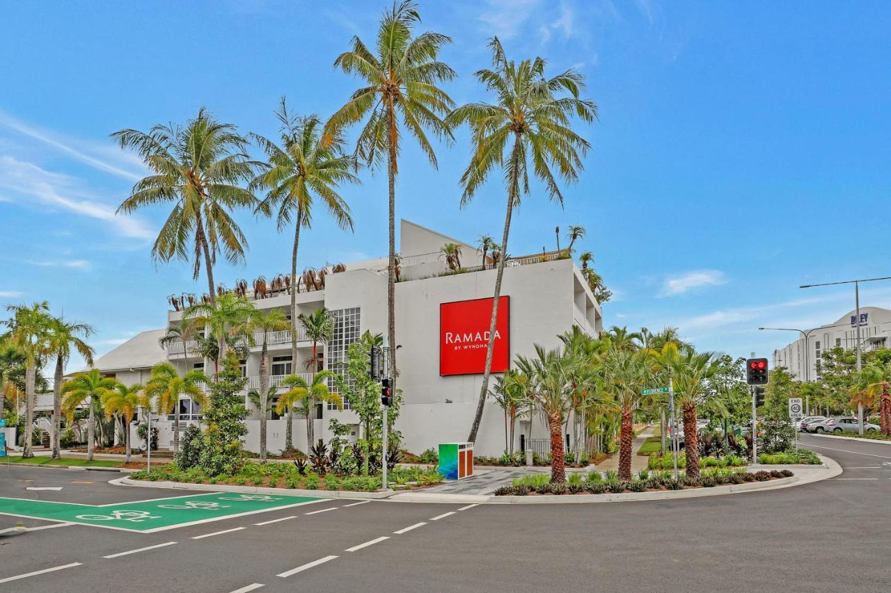 Khách sạn Ramada By Wyndham Centre 4*