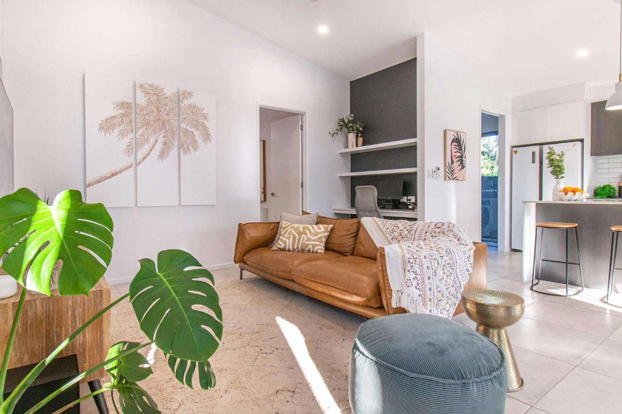 Pembroke House - Inner Luxury