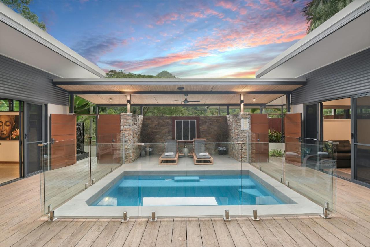 Villa Thirty One - Balinese Inspired Escape *