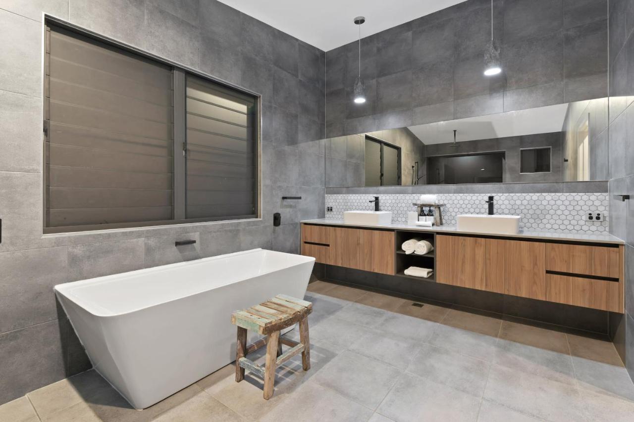 Villa Thirty One - Balinese Inspired Escape *