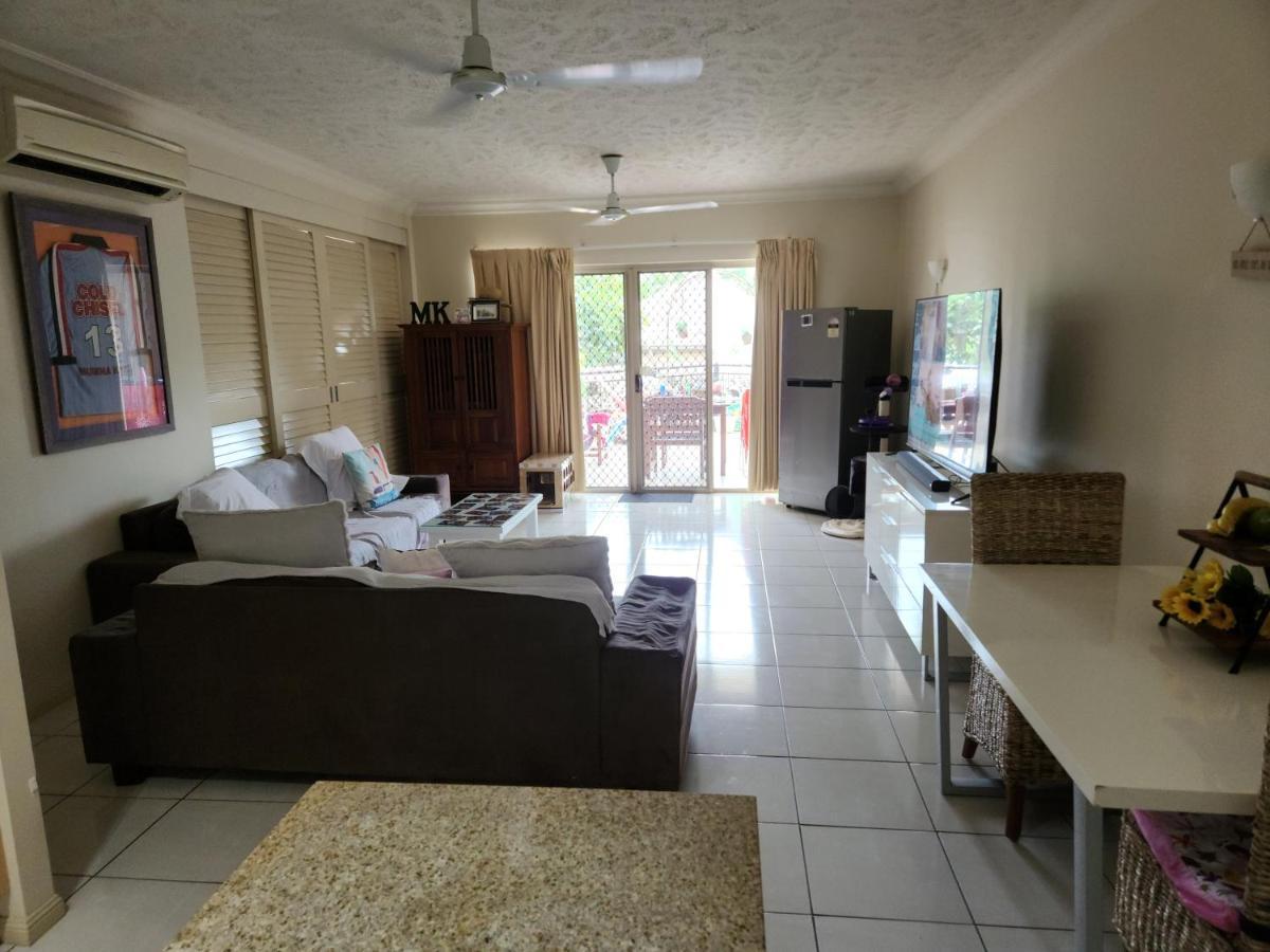 Kazz's Shared Apartment. Apartment Cairns